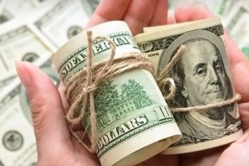 Обменники снова лихорадит: гривна слабеет на глазах – чего ждать от доллара в ближайшие дни