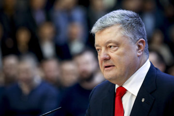 Порошенко не стерпел и все же пришел "на поклон" к Зеленскому. Все же экс-президент не хочет в СИЗО
