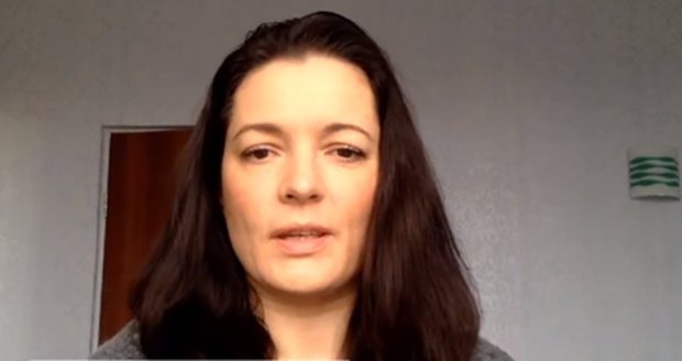 Зоряна Скалецкая рассказала о лечении коронавируса в Украине, фото: Скриншот YouTube