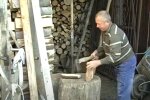 Українцям почали виписувати за дрова штрафи у 34 тисячі гривень