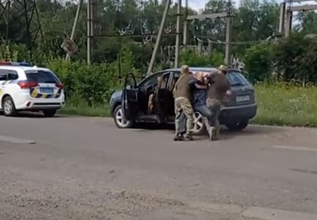 ТЦК с кулаками взялось за мужчин старше 60 лет - подробности