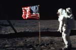 В США собрались добывать полезные ископаемые на Луне. Фото: скриншот YouTube
