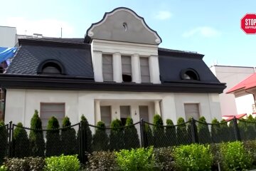 ЗМІ: Сім'я скандального судді Апеляційного суду Львівщини Михайла Романюка незаконно заволоділа віллою у центрі Львова вартістю 54 млн грн