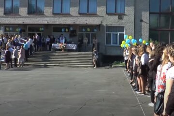 Школа. Фото: скріншот YouTube-відео