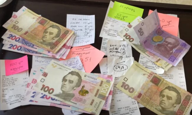 Гроші. Фото: скріншот YouTube-відео