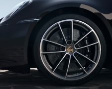 В «Porsche» представили новые модели авто. Фото: «Porsche», скрин