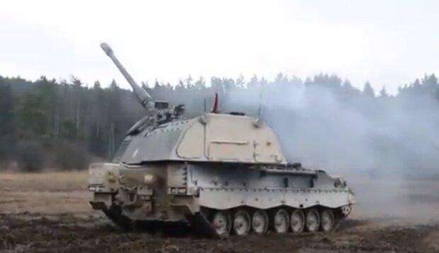 САУ 155 мм PzH 2000. Фото: скріншот YouTube-відео