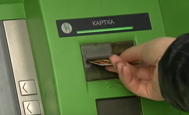Украинцам вернут деньги за пробное ВНО. Фото: youtube