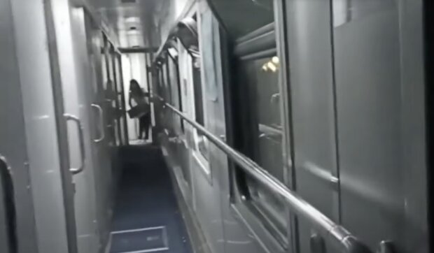 Поезд, скриншот из YouTube