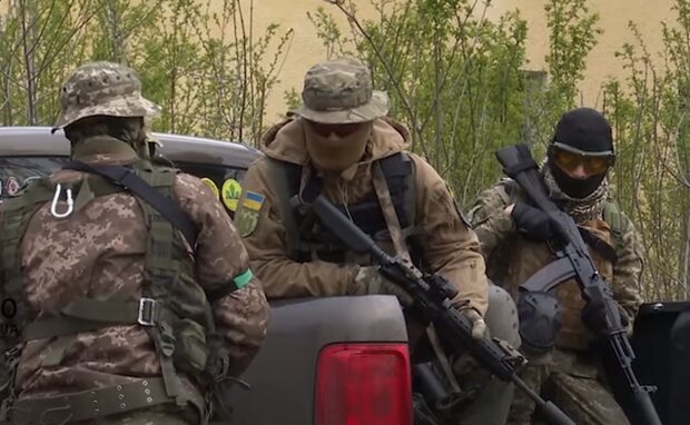 Украинские военные. Фото: скриншот YouTube-видео