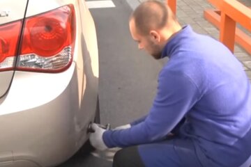 Заправка авто автогазом. Фото: скриншот YouTube-видео