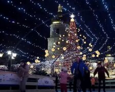 Новорічна ялинка у Києві. Фото: скріншот YouTube-відео