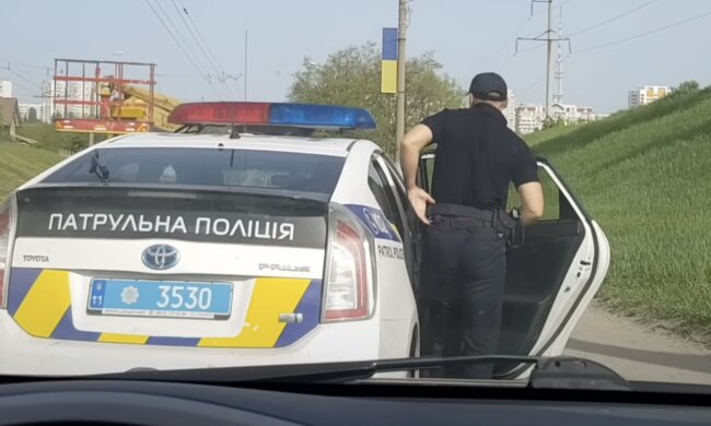 Полиция, скриншот из YouTube