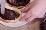 Шоколадная паста, скриншот из YouTube