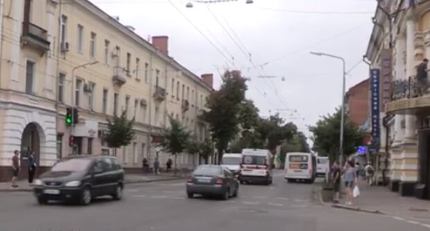 Украинцам напомнили, за какие нарушения на дороге грозит штраф. Фото: скриншот Youtube-видео