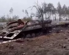 Російська розбита техніка. Фото: скріншот YouTube-відео