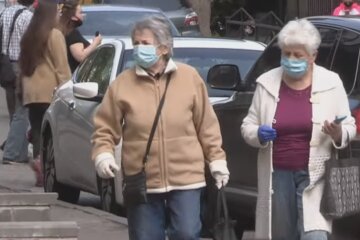 Карантин продолжается в некоторых областях. Фото: скриншот YouTube