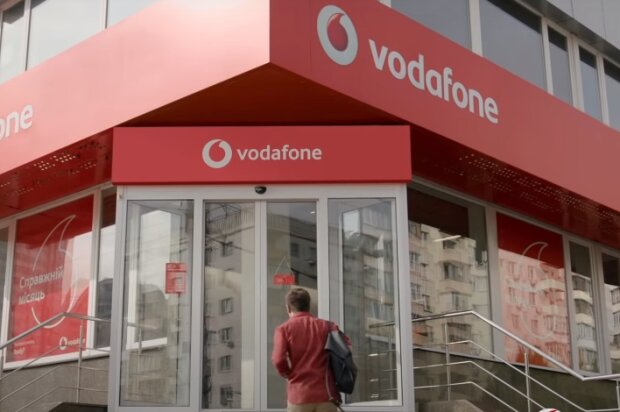 Vodafone расширил услуги в пандемию коронавируса. Фото: YouTube, скрин