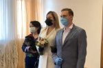 В ЗАГСах не принимают новые заявления. Фото: скриншот YouTube