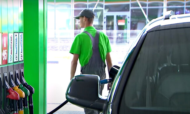 АЗС. Фото: скриншот YouTube-видео.