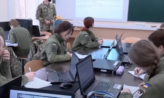 Пакуйте речі: ТЦК вже офіційно взялося за жінок, важлива заява