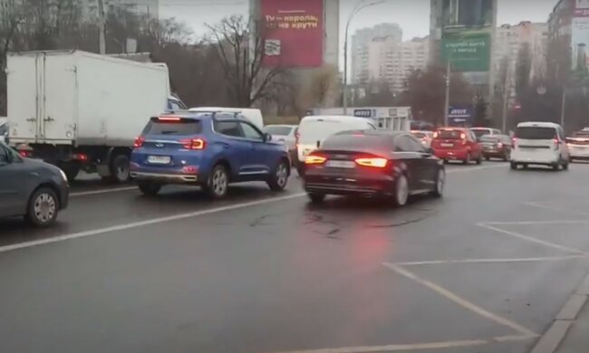 Автомобіль. Фото: скріншот YouTube-відео