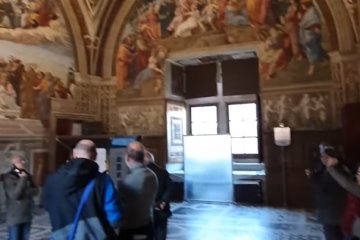 Ватикан. Станция Рафаэля. Фото: скриншот facebook