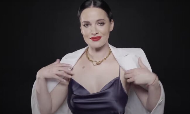 Даша Астаф'єва. Фото: YouTube, скрін