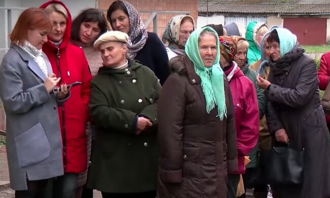 Пенсионеры. Фото: YouTube, скрин