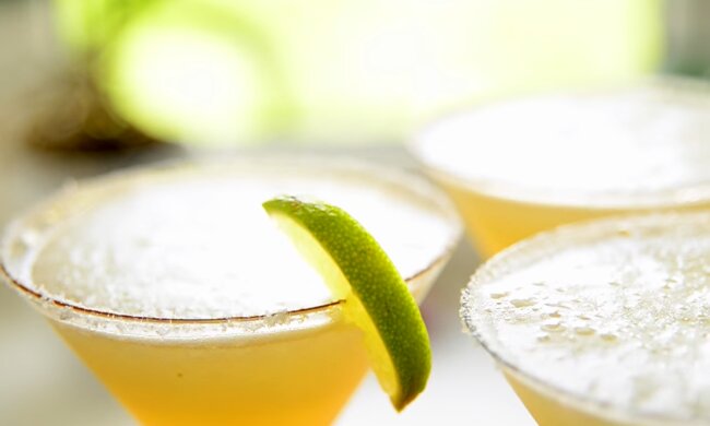 Рецепт вкуснейшей алкогольной Маргариты. Фото: YouTube