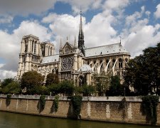 «Отчаяние сменила вера»: Стала известна дата открытия Нотр-Дама в Париже
