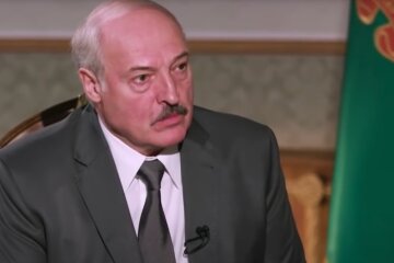 лукашенко майже все: на недопараді у путіна його терміново госпіталізували - намагаються відкапати