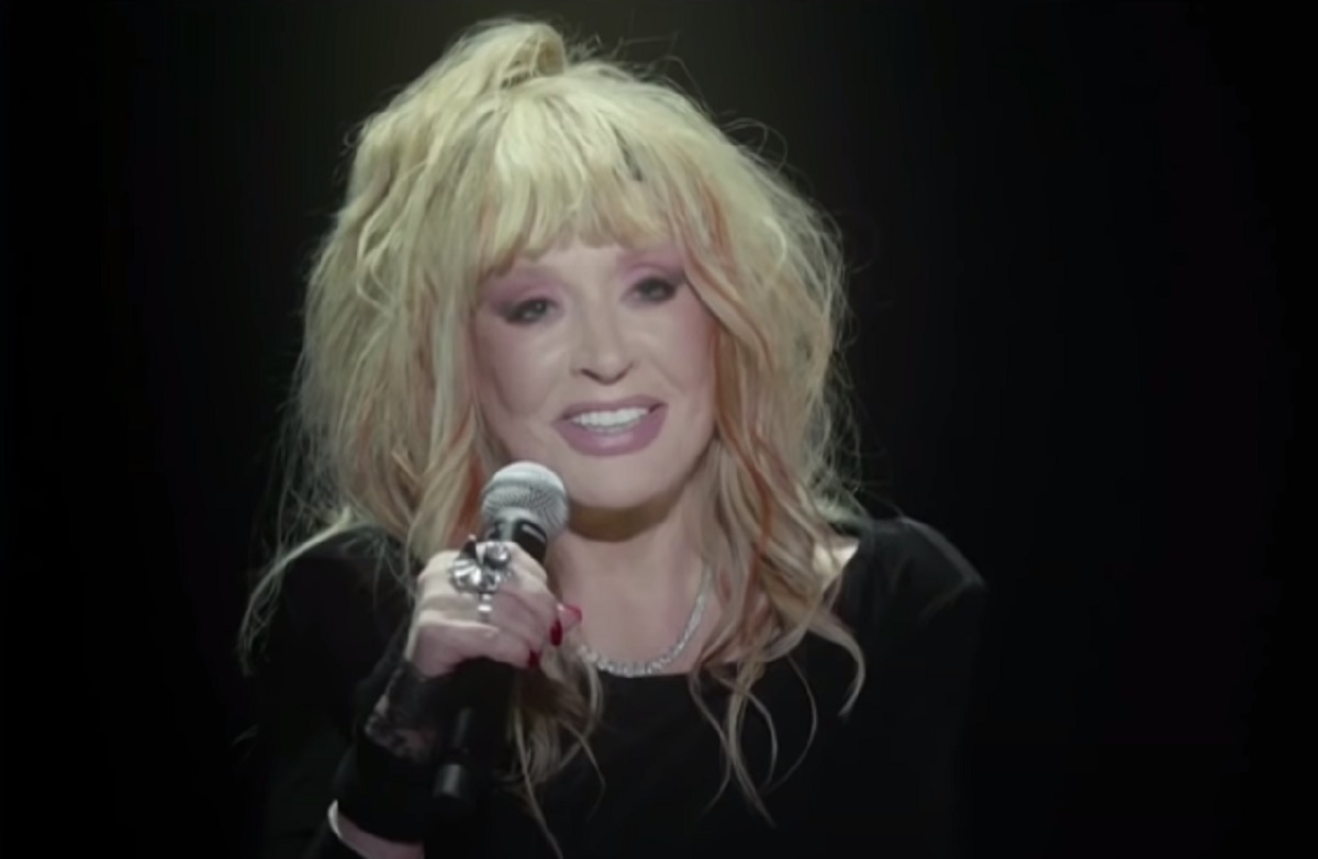 Концерт пугачевой в минске. Лучшие концерты аллы пугачевой. Лучшие концерты аллы пугачевой. Выступление пугачевой. Пугачева тот самый концерт.