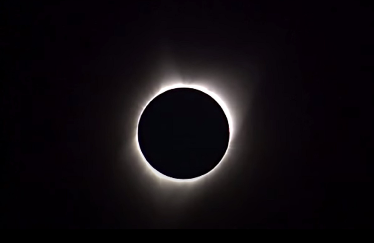 Сонячне затемнення 10 червня-що не можна робити в цей день
