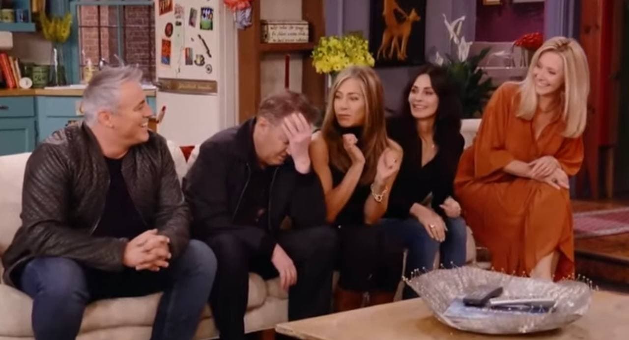 Звезда сериала "Друзья" признался, что борется с четвертой стадией рака - Vimarsana News